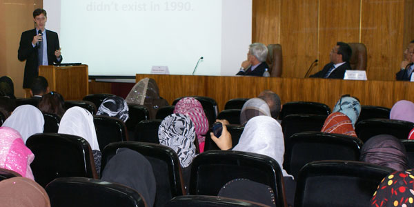 Presentation to the Faculty of Media and Communication, Cairo University