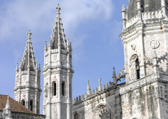 Intended for the burial of the House of Aviz, the Church of Santa Maria instead became a house of prayer for departing Portuguese mariners